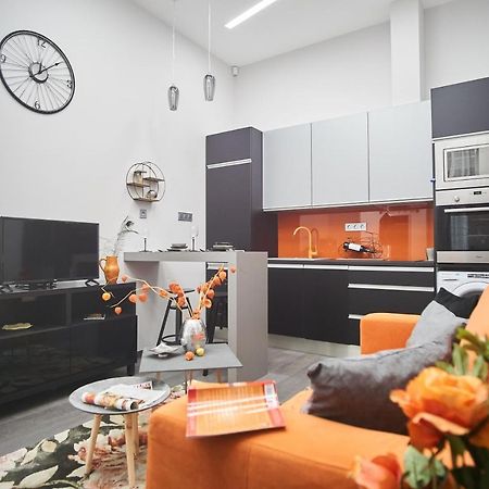 W18 Design Apartments - Budapest Downtown מראה חיצוני תמונה