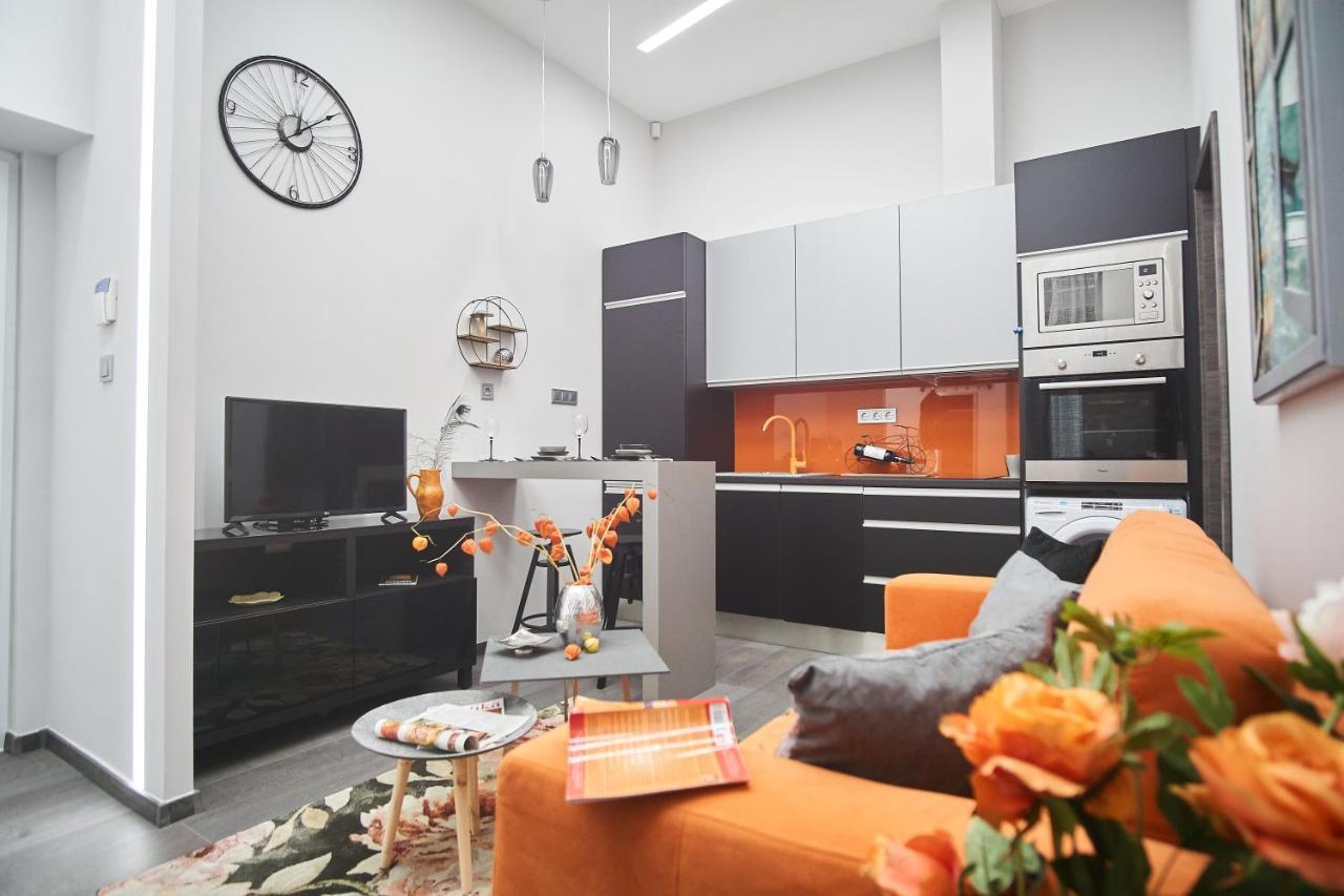 W18 Design Apartments - Budapest Downtown מראה חיצוני תמונה